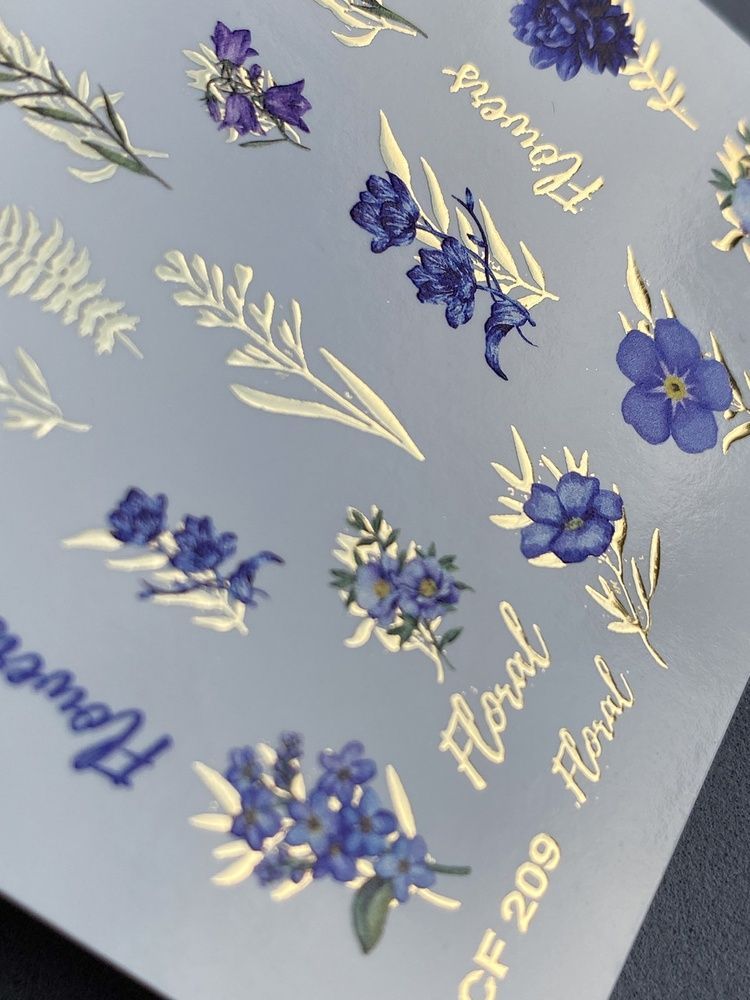 Слайдер-дизайн Color and Foil 209 | Слайдери для Нігтів | Блакитні Весняні Квіти із Золотими Акцентами Водні Наклейки CF_209 фото